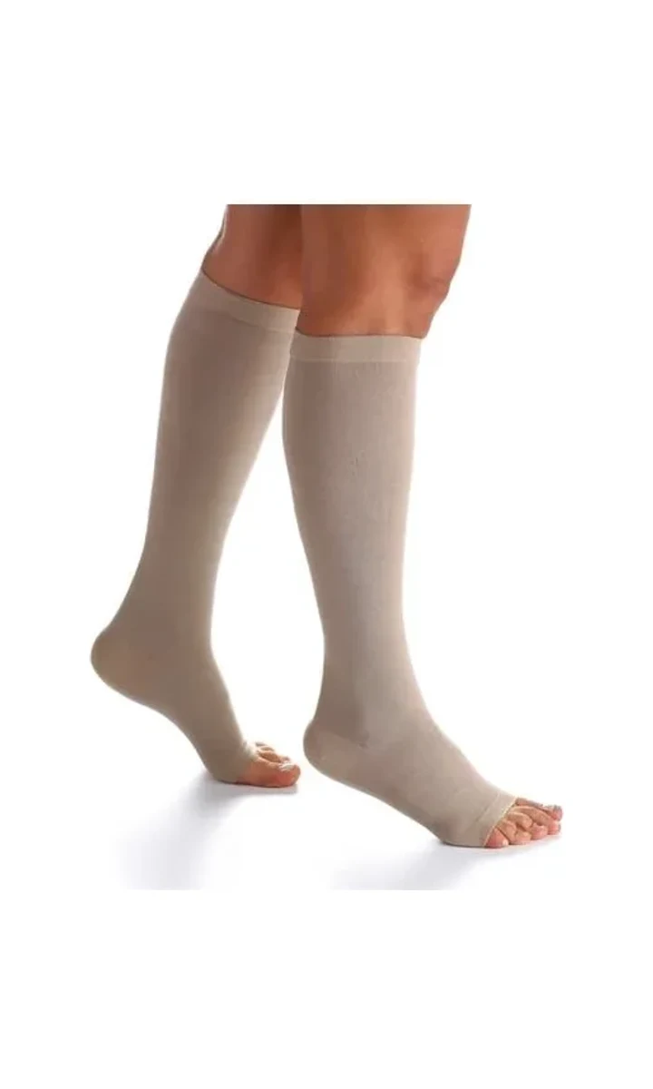 Sigvaris Algodao Super AD 20-30 mmHg 3/4 Pé Aberto Bege Claro