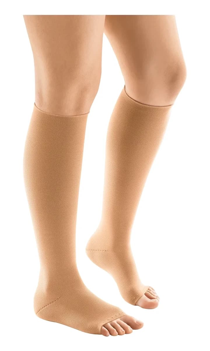 Venosan Flat Soft AD 20-30 mmHg Curta Pé Aberto Bege